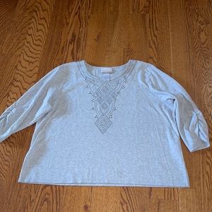 Alfred Dunner petite XL gray top